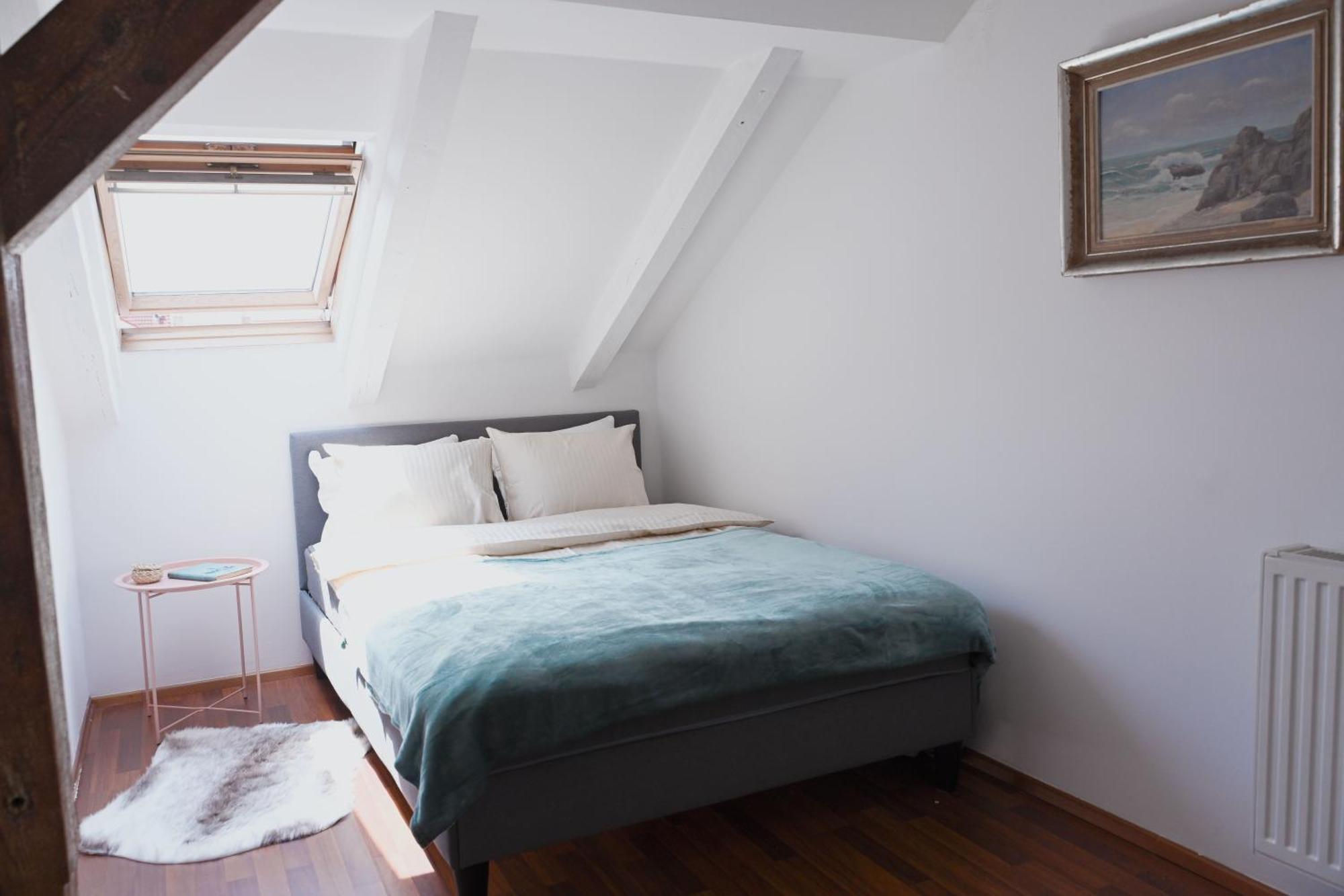 Bohemian Symphony Apartment ปราก ภายนอก รูปภาพ